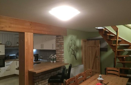 Kroepelin Apartment | HB Landhaus am Bauernhof in Ostseeland - 4-room country house with barbecue terrace