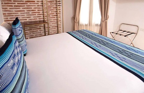 Centro Cabin | Hcf-f Boutique Hotel Room In The Historic Center With Pool And Wifi