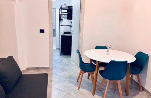 Chivasso Apartment | Hd Guesthouse Oasi urbana con parcheggio privato gratuito, fronte stazione