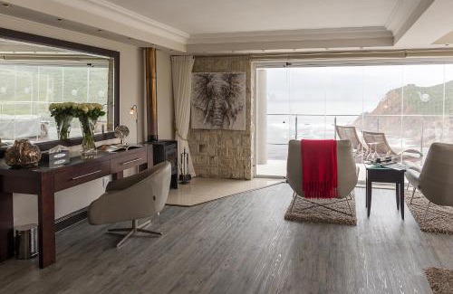 Knysna House | Head over Hills