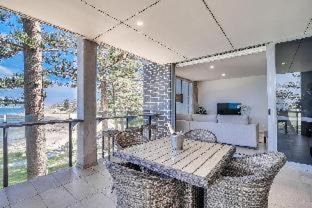 Austinmer Hotel | Headlands Austinmer Beach