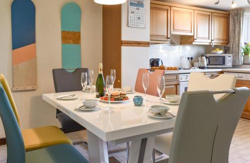 Coverack House | Headlands Hideaway