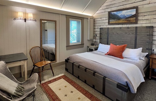 Glenorchy Cabin | Headwaters Glenorchy Eco Lodge