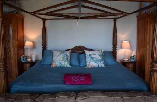Estate Johns Folly Cottage | Hear the ocean with expansive views.