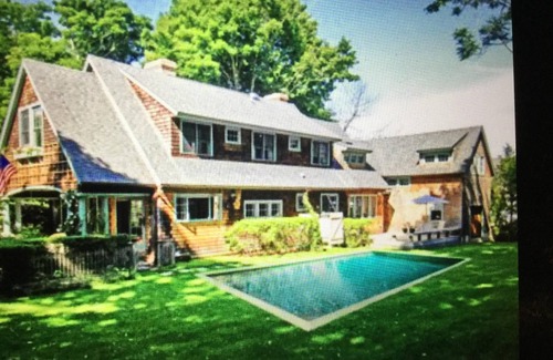 East Hampton North House | Heart EH Village,Walk to all, pool, gated/Zen garden Beautiful expansive cottage