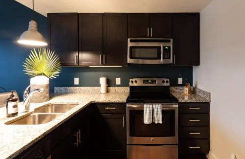 12 South Apartment | Heart Of 12 South, Near Downtown, Park Free- #15