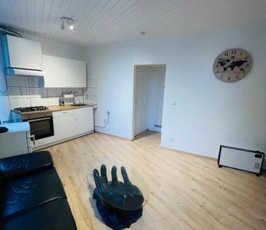 Amandus - Atheneum Apartment | Heart of Antwerp