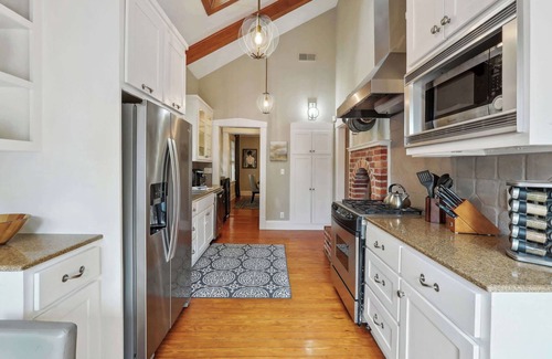 Virginia Highland House | Heart of ATL/Heated Pool- Hot Tub/Secluded/Slps 8