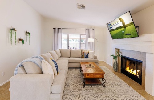 Las Casitas del Sur House | Heart of Chandler! Game/Poker Room. Super Corner Lot. Short or Long Term Welcome.