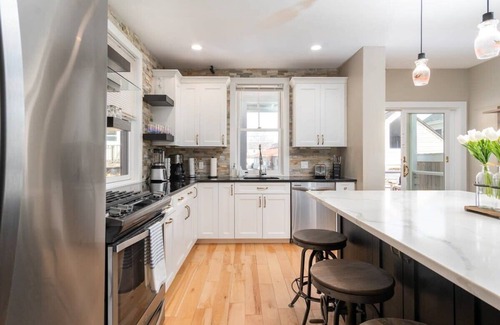 Newburyport House | Heart of Downtown Newburyport | Urban Loft Living