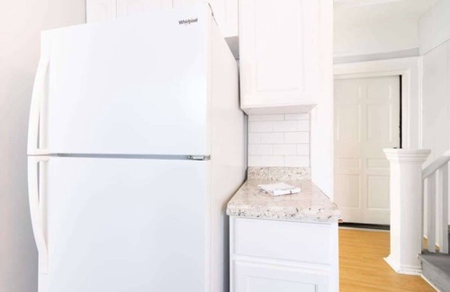 Columbus House | Heart of Downtown, Shops & Dining - Cozy Craftsman