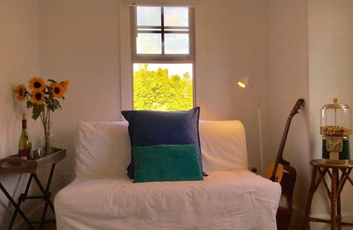 Santa Barbara House | Heart of downtown, luxury furnished, 2 bedroom, 2 bathroom, garage, parking
