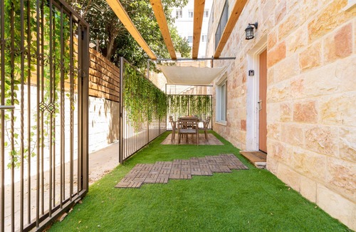 Mamilla Apartment | Heart of Geula T3 Apartment