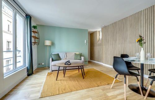 Montmartre Apartment | Heart of Montmartre l Sacré-Coeur at 10min