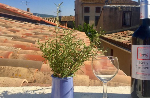 Olonzac House | Heart of Olonzac, overlooking market, Private sunny rooftop terrace