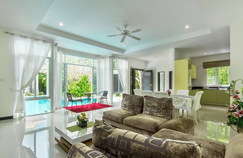 Rawai Villa | HEART OF PARADISE: Fantastic Luxury Villa!