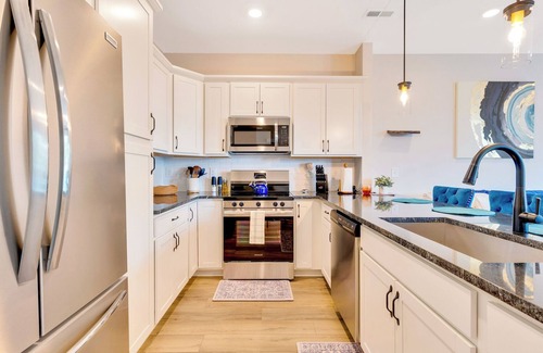 Chattanooga House | Heart of Scenic City- charming, comfy, classy and conveniently located