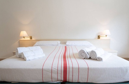 Monteverde House | Heart's Home - The Friends of Monteverde's Home.