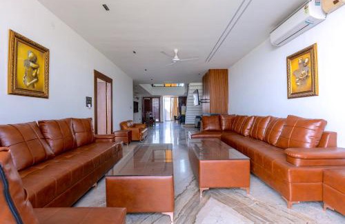 Haridwar Villa | Heartland- Ganga Villa with Jacuzzi and private lift