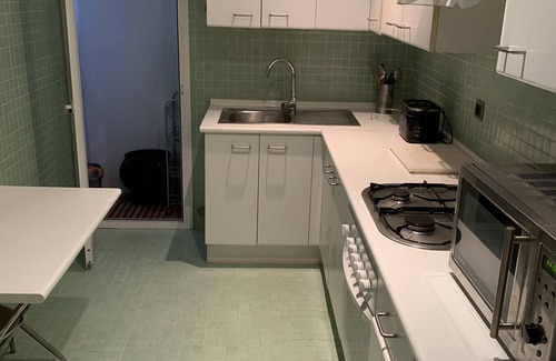 Tarragona Apartment | Heated apartment + "supercentric" private parking