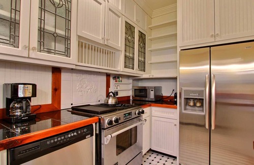 Historic District - North House | Heated Pool Access | 5*Clean | Flex Cancelation