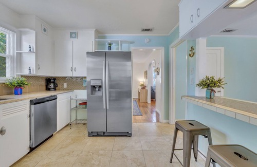 Thunderbolt House | Heated Pool Access | 5*Clean | Flex Cancelation