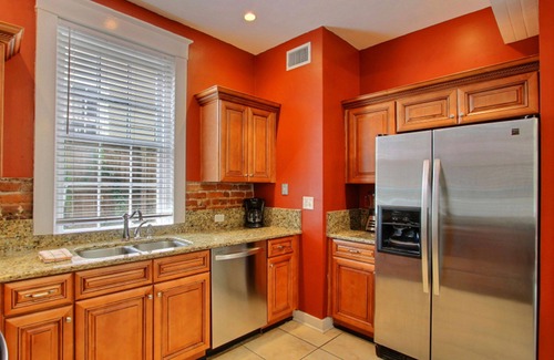 Metropolitan House | Heated Pool Access | 5*Clean | Flex Cancelation