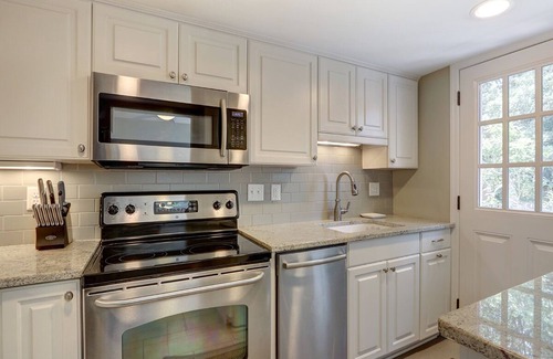 Historic District - North House | Heated Pool Access Flex Cancelation