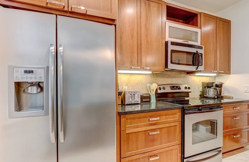 Historic Downtown Savannah House | Heated Pool Access Flex Cancelation