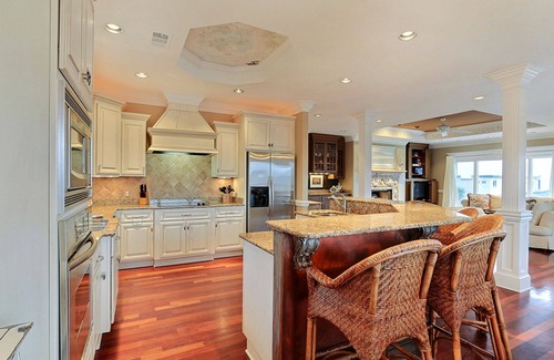 Savannah Beach House | Heated Pool Access | 5*Clean | Flex Cancelation
