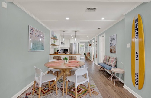 Savannah Beach Cottage | Heated Pool Access, Walk to Beach and More!