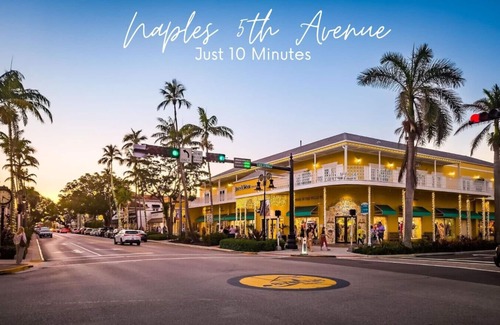East Naples Villa | Heated Pool Cinema Game Room 10min to Beach
