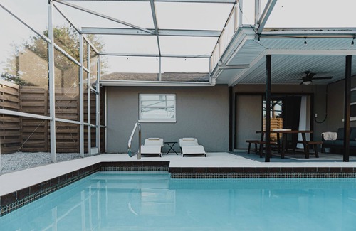 Bee Ridge House | Heated pool, Game Room and Mini Golf, 4 Bed Home