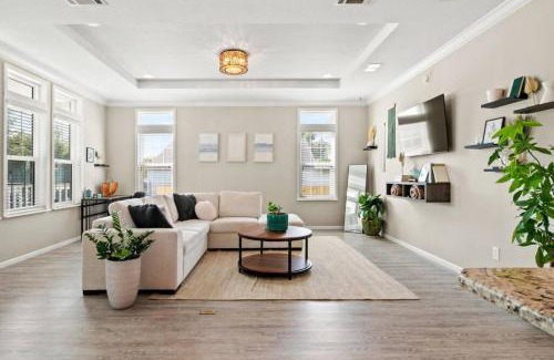 Poiciana Park II House | Heated Pool Hideaway, Beach & Dt Minutes Away