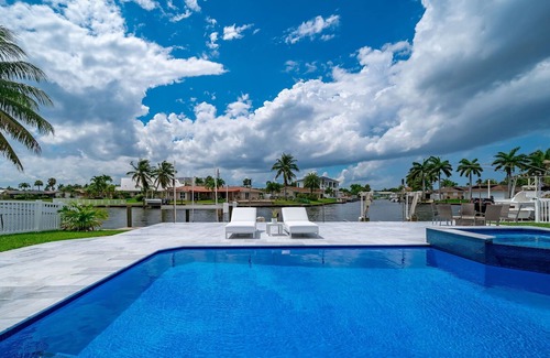 Cypress Lakes House | Heated Pool & Hot Tub! Waterfront+1 Mile 2 Beach!