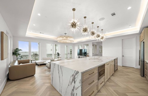 Galveston House | Heated Pool | Hot Tub | Beach Access