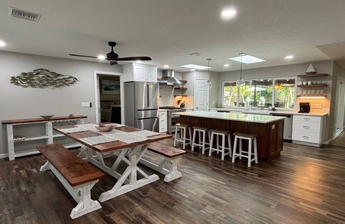 Melbourne Beach House | Heated Pool - New Listing-Pool Home- 1/2 block from Beach