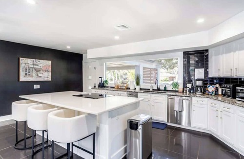 Castle Hills House | Heated Pool + Outdoor Theater | Sleeps 16 w/Games