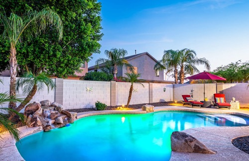 Terramar House | Heated Pool, Pet Friendly, 5bed, Backyard, BBQ, 4 TVs