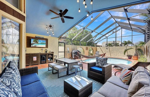Bonita Springs House | Heated Pool, Relaxing Lanai, Sleeps 10, Near Beaches!
