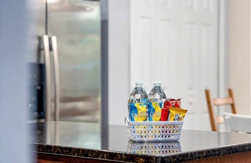 Watersong House | Heated Pool & SPA | Free Clubhouse near Disney!