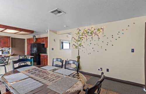North Las Vegas House | Heated pool & spa | BBQ Grill | Opens to Park |