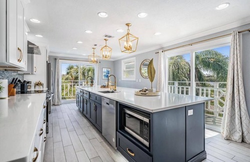Indian Rocks Beach House | Heated Pool Waterfront Boat Slip Pets Games 7BR