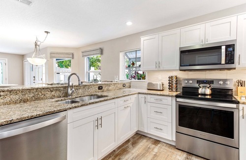 Port Canaveral House | Heated Pool-Walk to the Beach-Bikes-Beach Gear