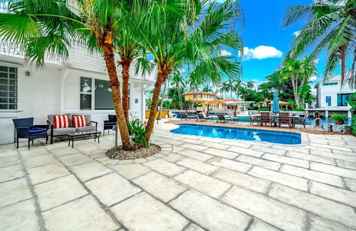 Seven Isles House | Heated Pool & Waterfront! Las Olas+Walk To Beach!