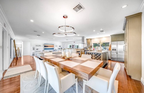 Garden Isles House | Heated Pool! WaterFront Home! 1 Mile To Beach!