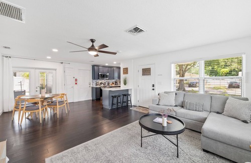 Walsingham Villa | Heated Private Pool-Beach-Games-3br/2ba Luxe Villa