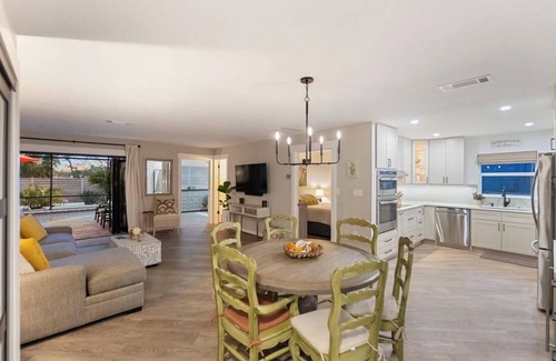 Siesta Key House | Heated Saltwater Pool, Walk to Siesta Village