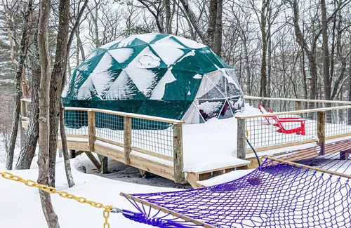 Wallkill House | Heated, Seasonal Modern Geo-Dome in woods with heat and AC