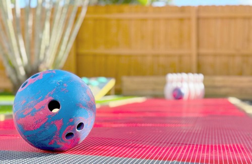 West Palm Beach House | HeatedPool/MiniGolf/Bowling/Arcade/FirePit/Slide